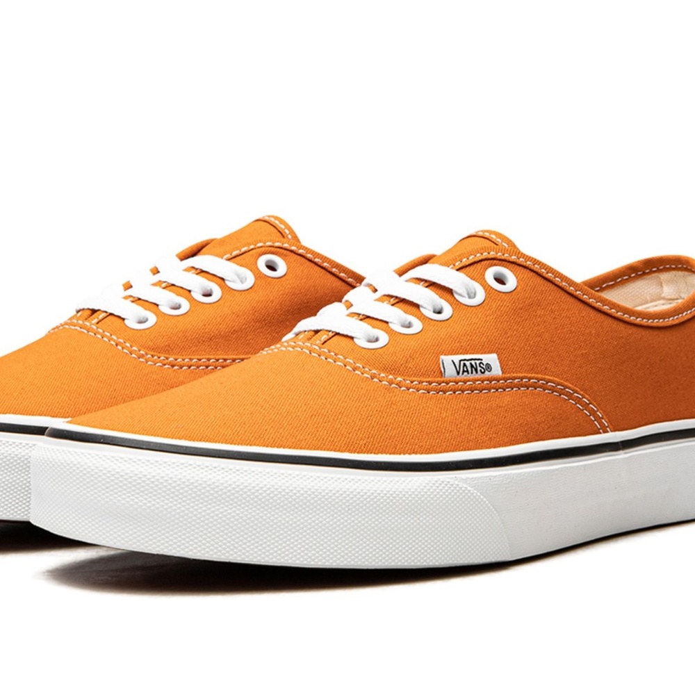 Van's Authentic Desert Sand / White